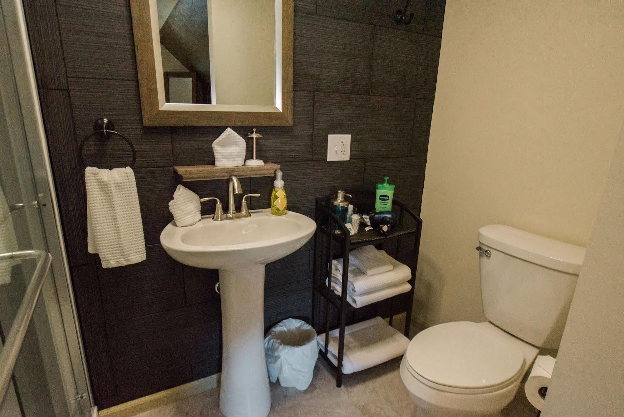 The Little Italy Of Niagara Falls Bed & Breakfast Luaran gambar